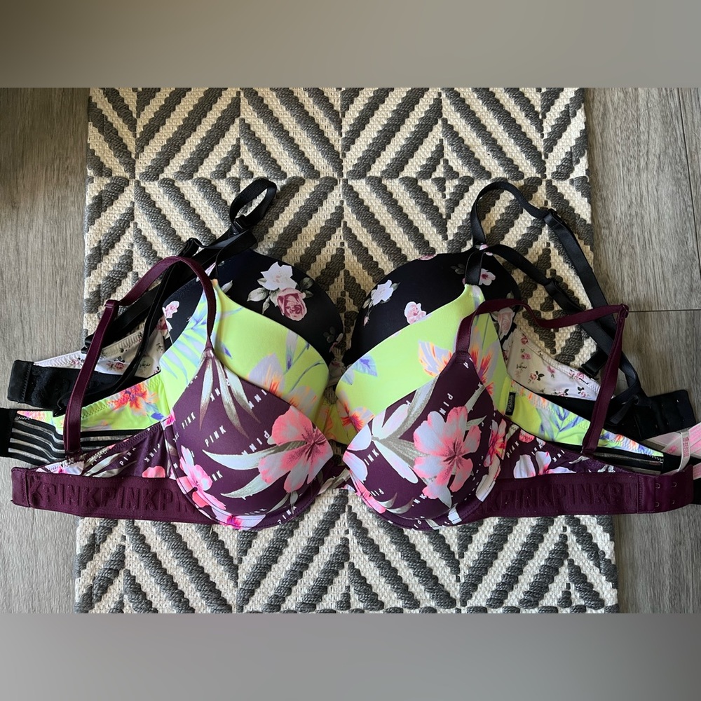 32DD Victoria Secret Bras